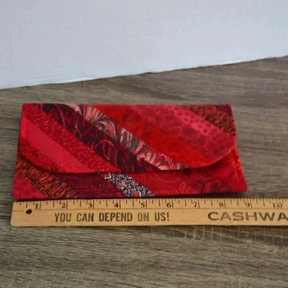 Handmade  Quilted Wallet - Picture 5 of 6